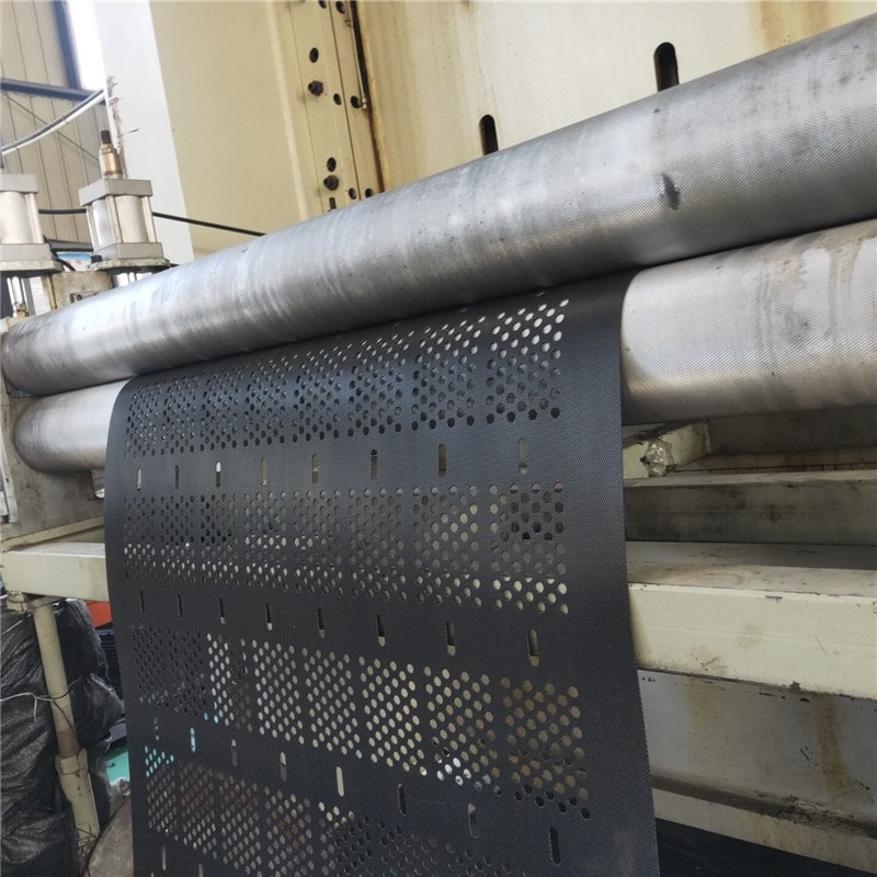 Géocellules HDPE de 50 à 250 mm de hauteur.jpg Géocellules HDPE de 50 à 250 mm de hauteur.jpg