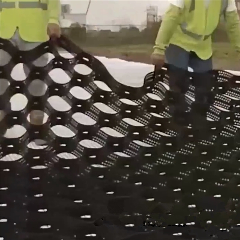 Géocellules HDPE de 50 à 250 mm de hauteur.jpg Géocellules HDPE de 50 à 250 mm de hauteur.jpg