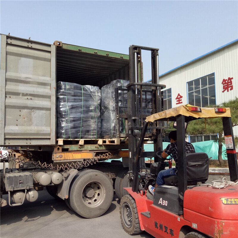 Grille de gravier géocellulaire HDPE pour la protection du sol stabilisé.jpg