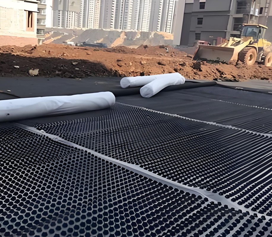 Application de feuille de drainage à fossettes en PEHD.jpg Application de feuille de drainage à fossettes en PEHD.jpg