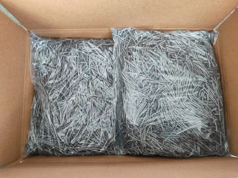 Emballage en forme de bouquet de fibres de polypropylène.jpg Emballage en forme de bouquet de fibres de polypropylène.jpg