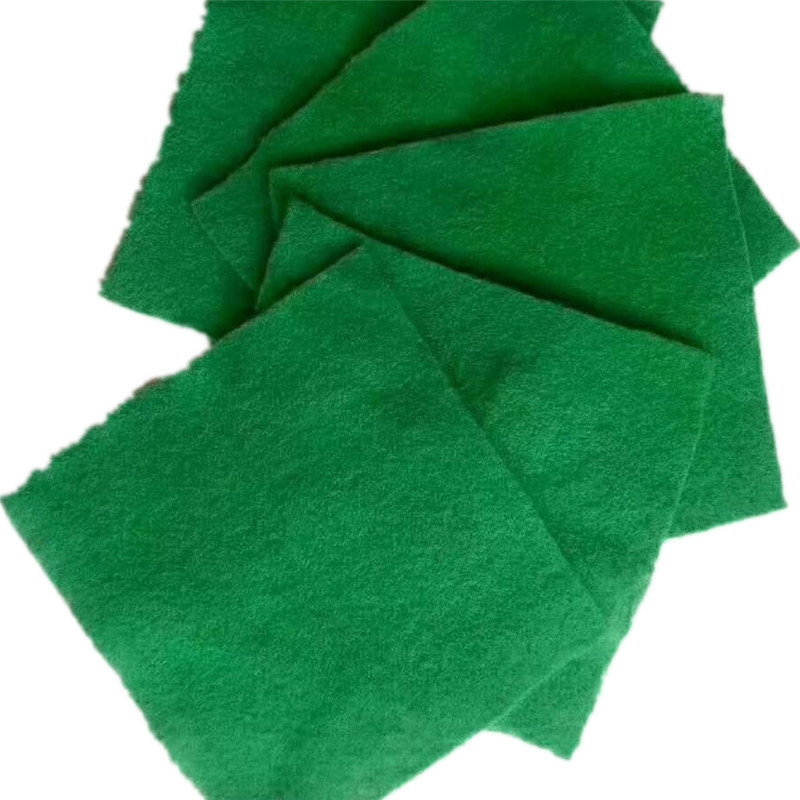 Géotextile de renforcement de pente.jpg