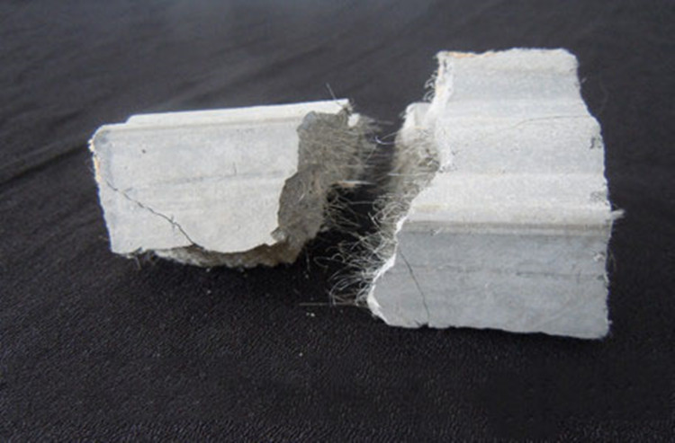 Fibre de polypropylène en béton.jpg