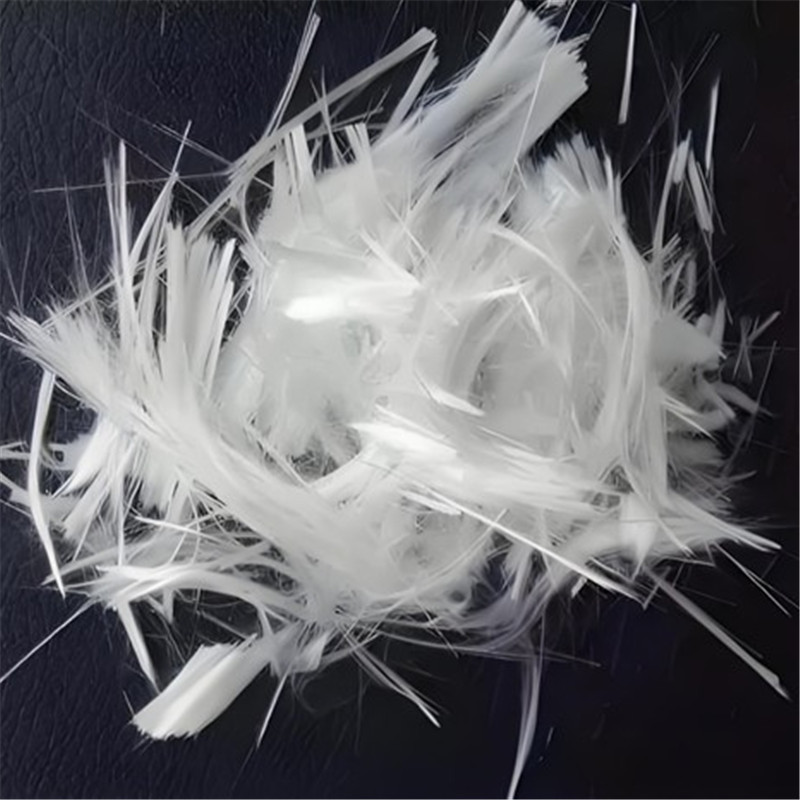 Courte fibre de polyéthylène UHMWPE.jpg Courte fibre de polyéthylène UHMWPE.jpg