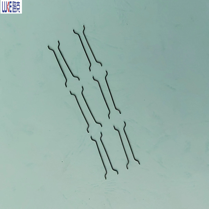 Fibre d'acier à extrémité crochetée.jpg Fibre d'acier à extrémité crochetée.jpg