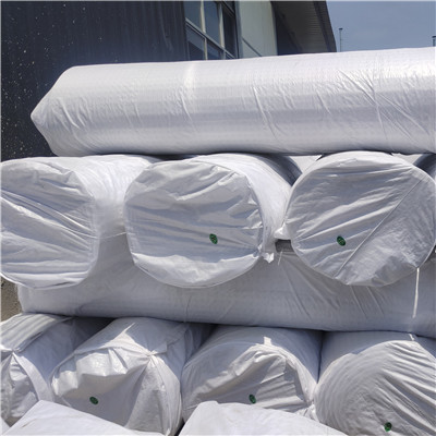 Emballage de panneaux de drainage en PEHD.jpg Emballage de panneaux de drainage en PEHD.jpg