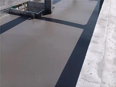 Béton projeté pour soutènement de talus.jpg Béton projeté pour soutènement de talus.jpg