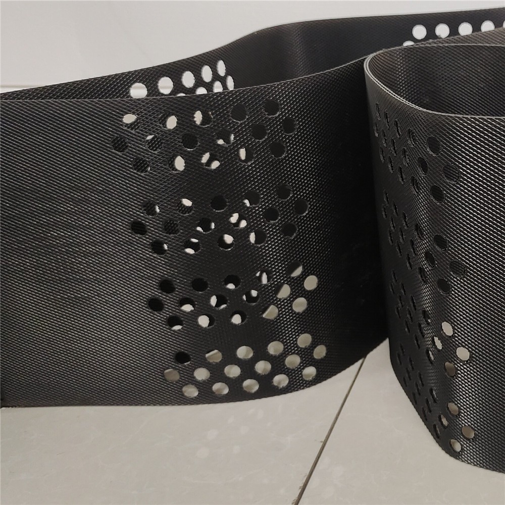 Géocellule alvéolaire pour murs de soutènement.jpg