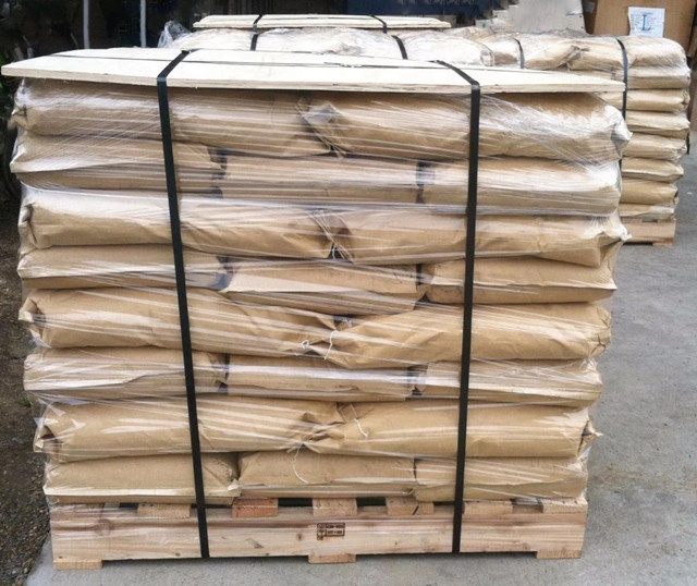 Fibre d'acier ondulée.jpg