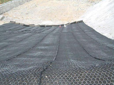 Géomatelas renforcé pour stabilisation des talus.png